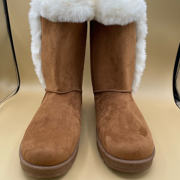 Sz 10 SO Women’s ABIGAIL Chestnut Brown Faux Fur Cozy Winter Mid-Calf Boots NEW! - Picture 2 of 4
